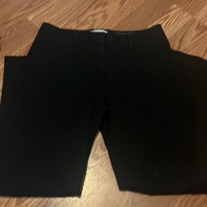 Gap true straight size 6, regular two way stretch black women’s pants